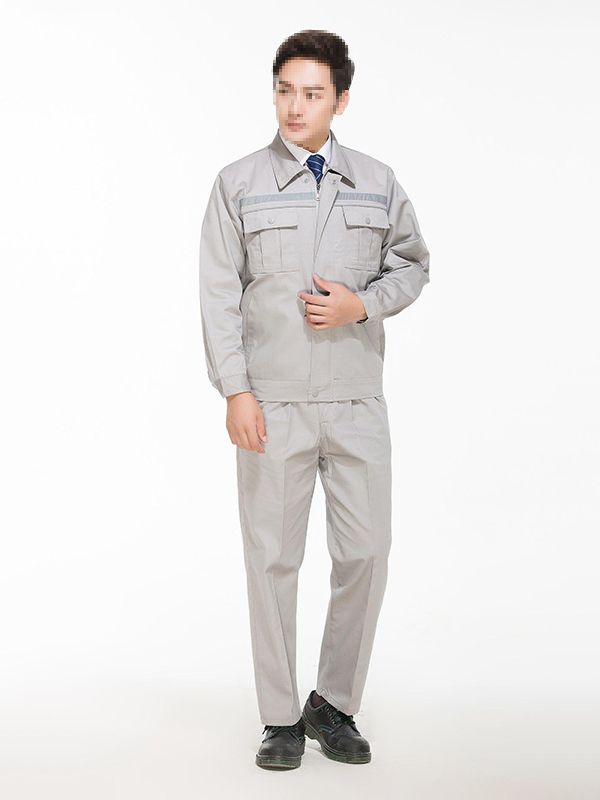 灰色冬季工作服